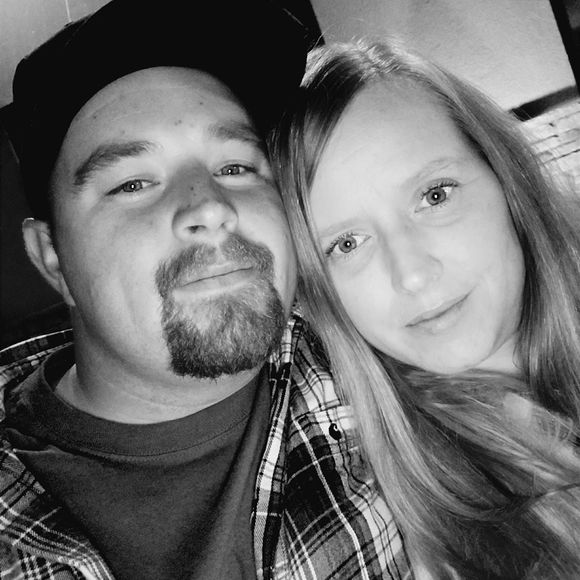 Meet your Posher, Amber - Picture 1 of 1